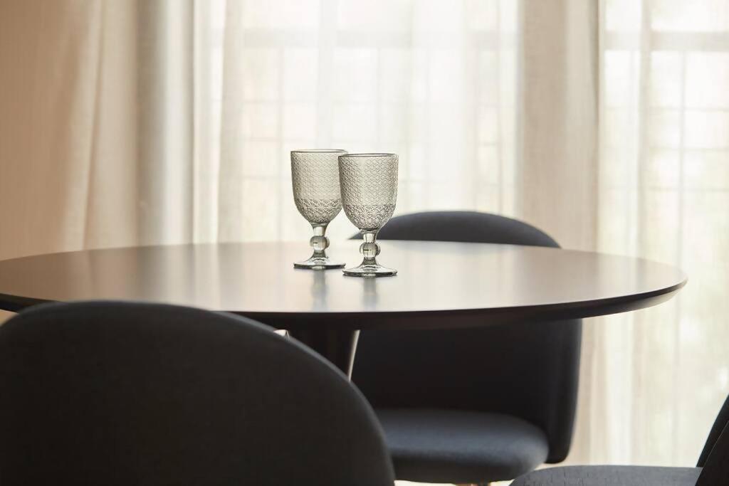 Apartment Allure *